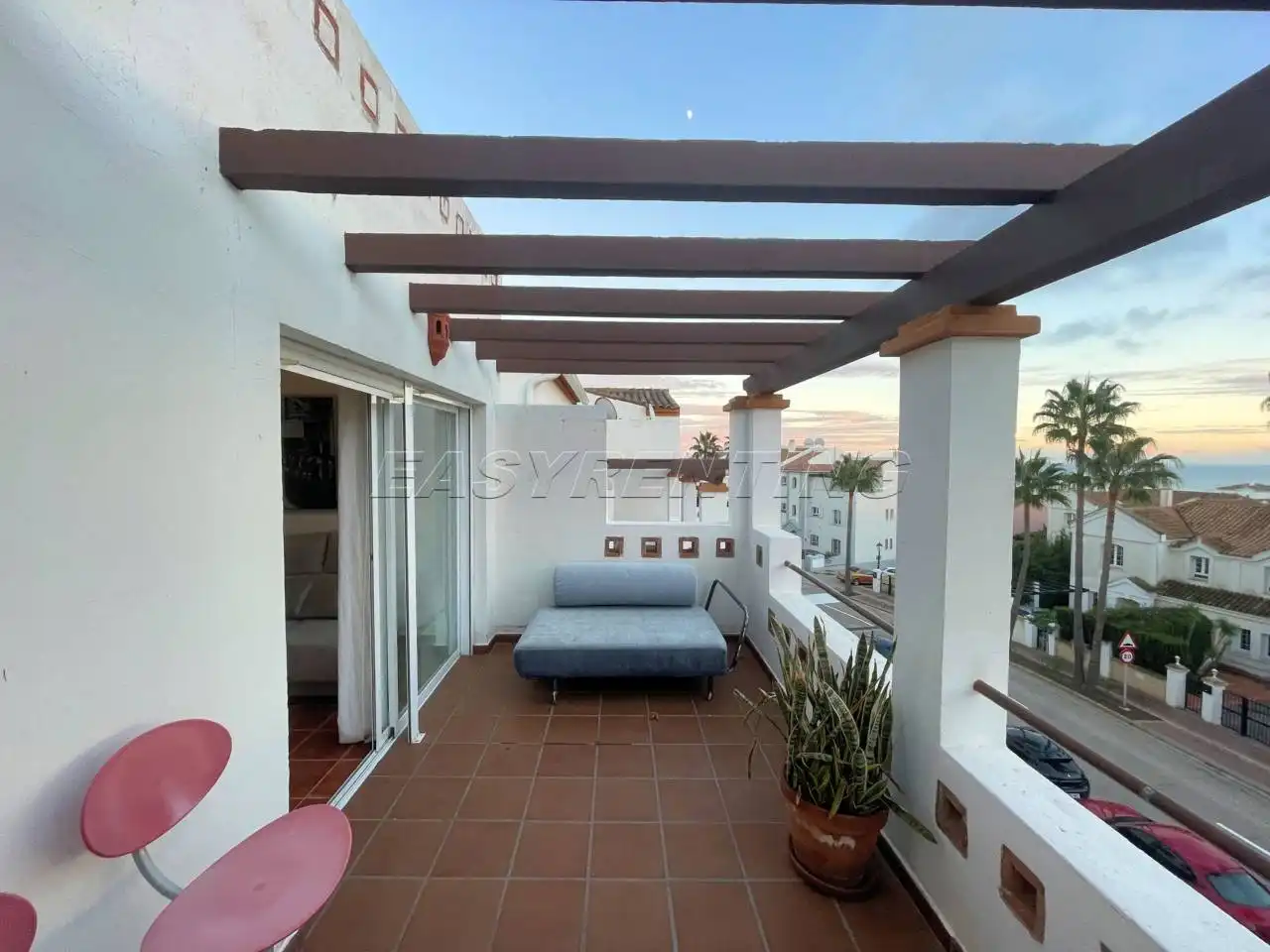 Terrassa de Apartament de lloguer en La Alcaidesa amb Terrassa, Moblat i Piscina comunitària
