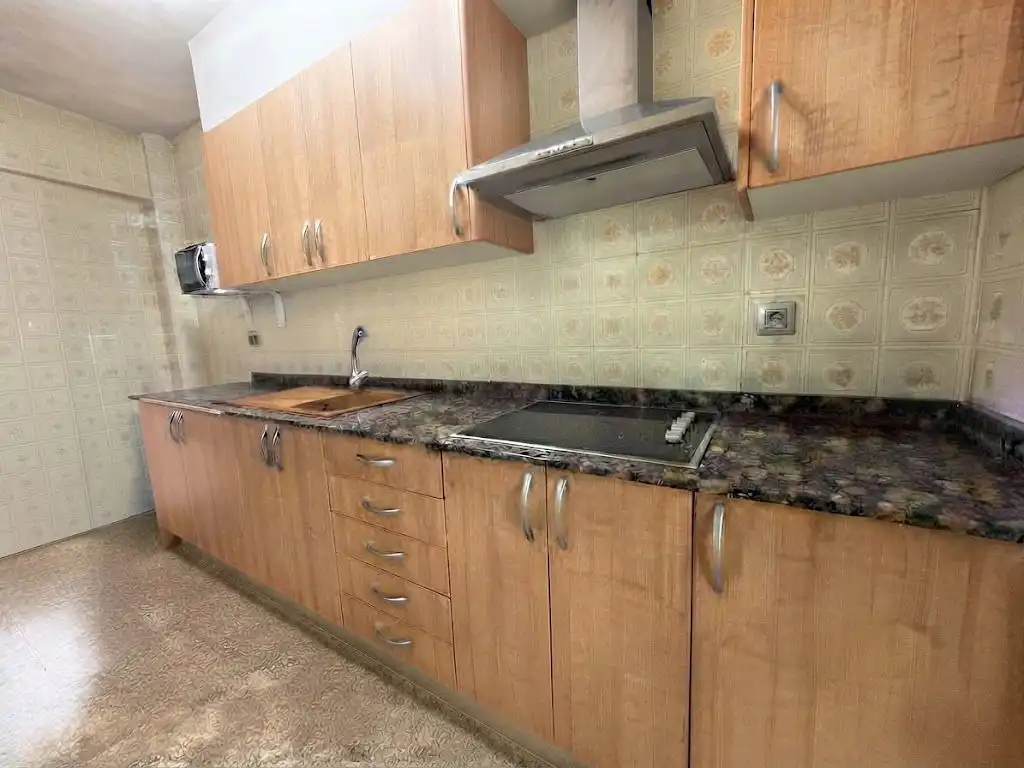 Cuina de Pis en venda en Mislata amb Aire condicionat
