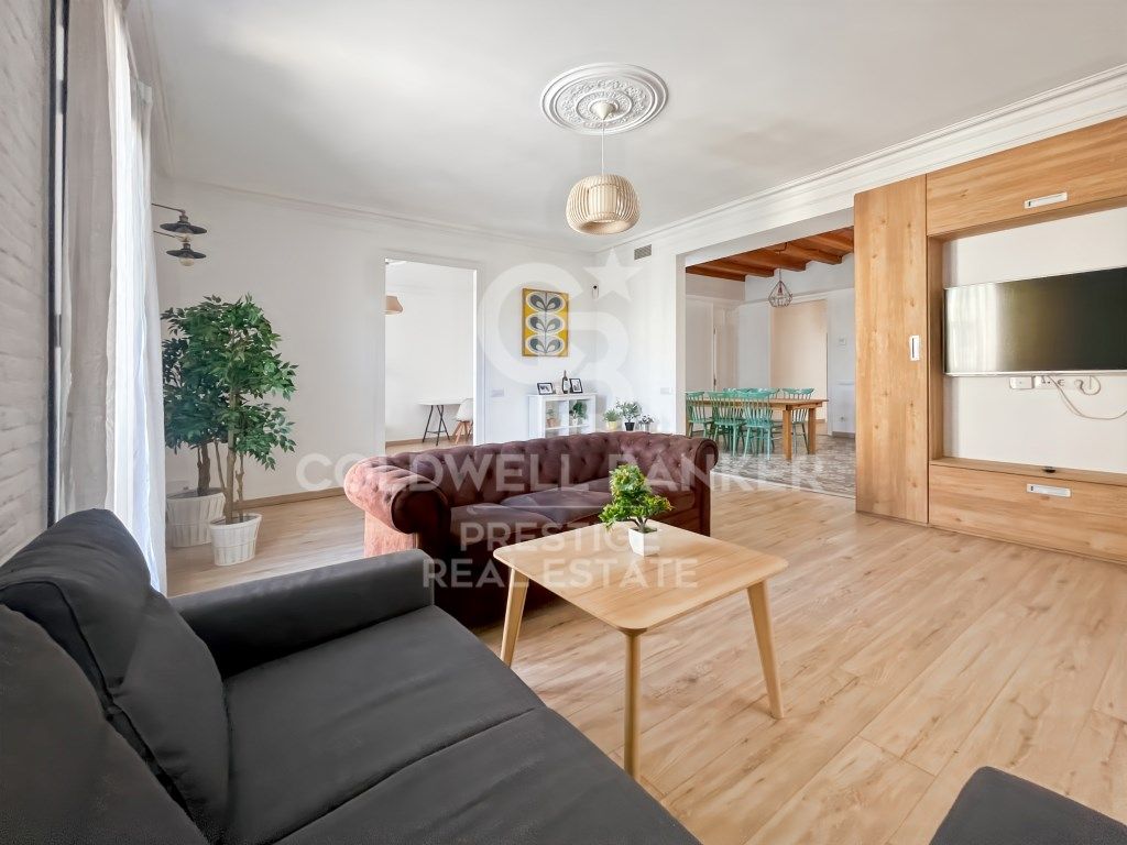 Sala de estar de Piso en venta en  Barcelona Capital con Aire acondicionado, Amueblado y Lavadora