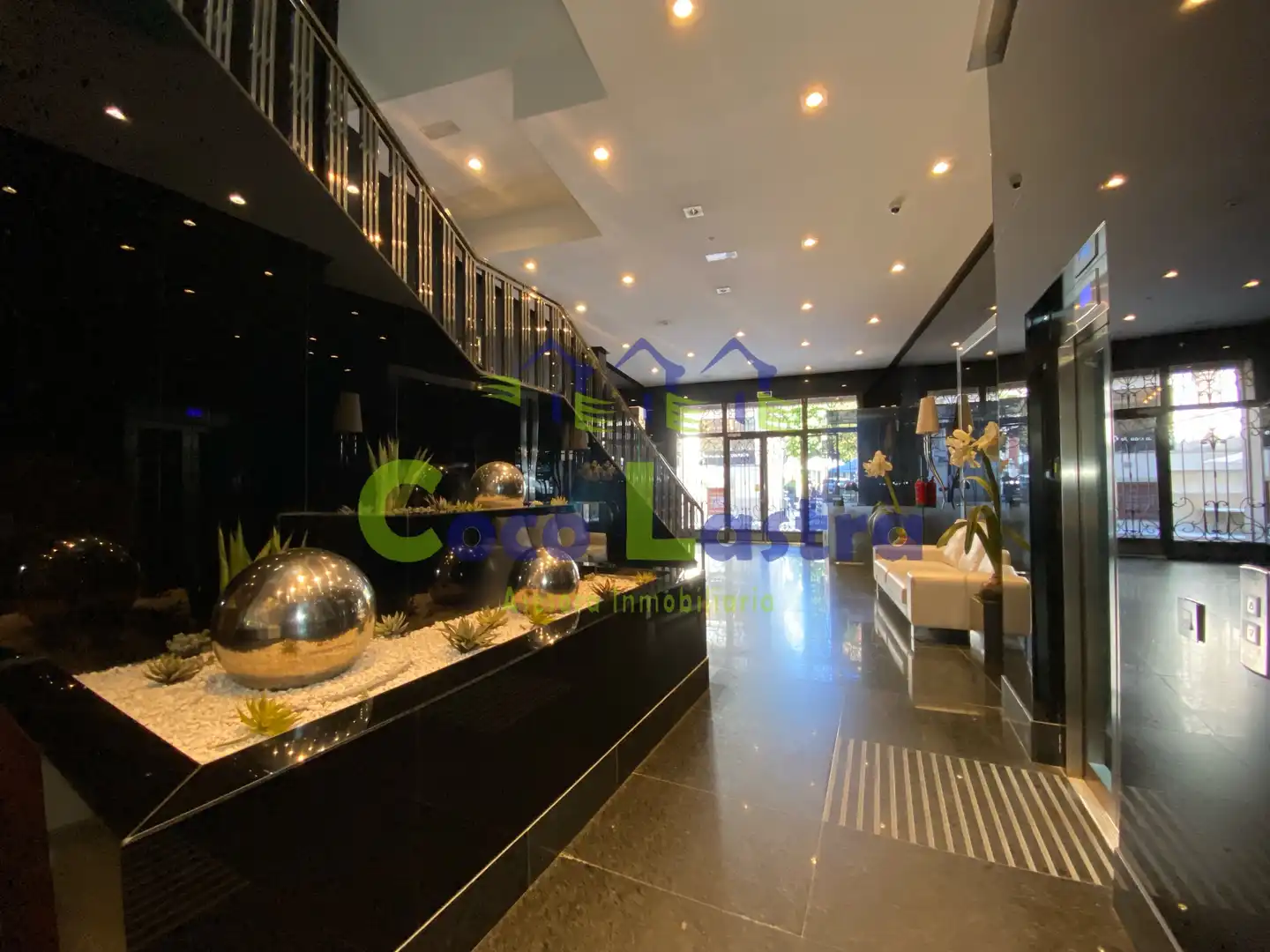 Apartament amb jardí de lloguer a Plaza del Poeta Iglesias 6, imagen 8
