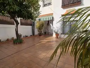Vista exterior de Casa adosada en venta en Bormujos