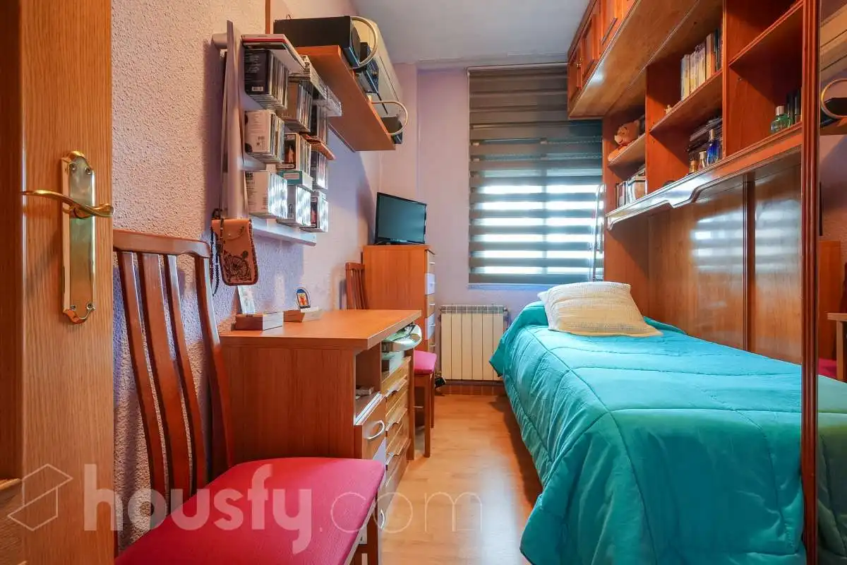 Schlafzimmer von Wohnung zum Verkauf in Madrid mit Klimaanlage, Heizung und Parkett