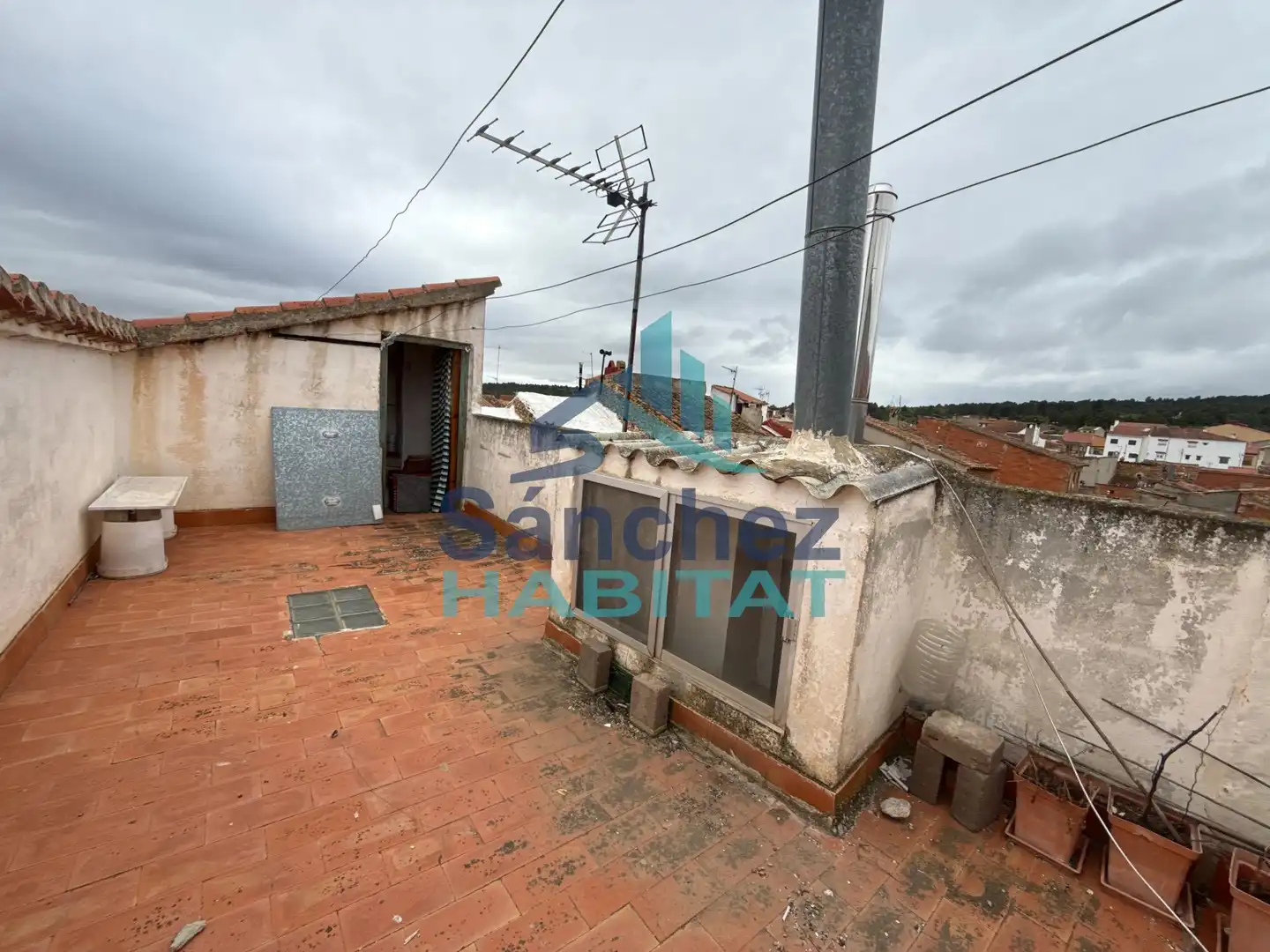Terraza de Finca rústica en venta en Aras de los Olmos con Terraza