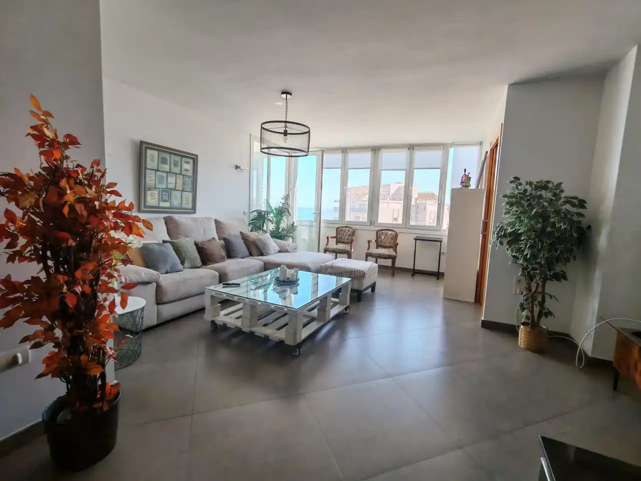 Flat for rent in Avenida de Playamar, Playamar - Benyamina
