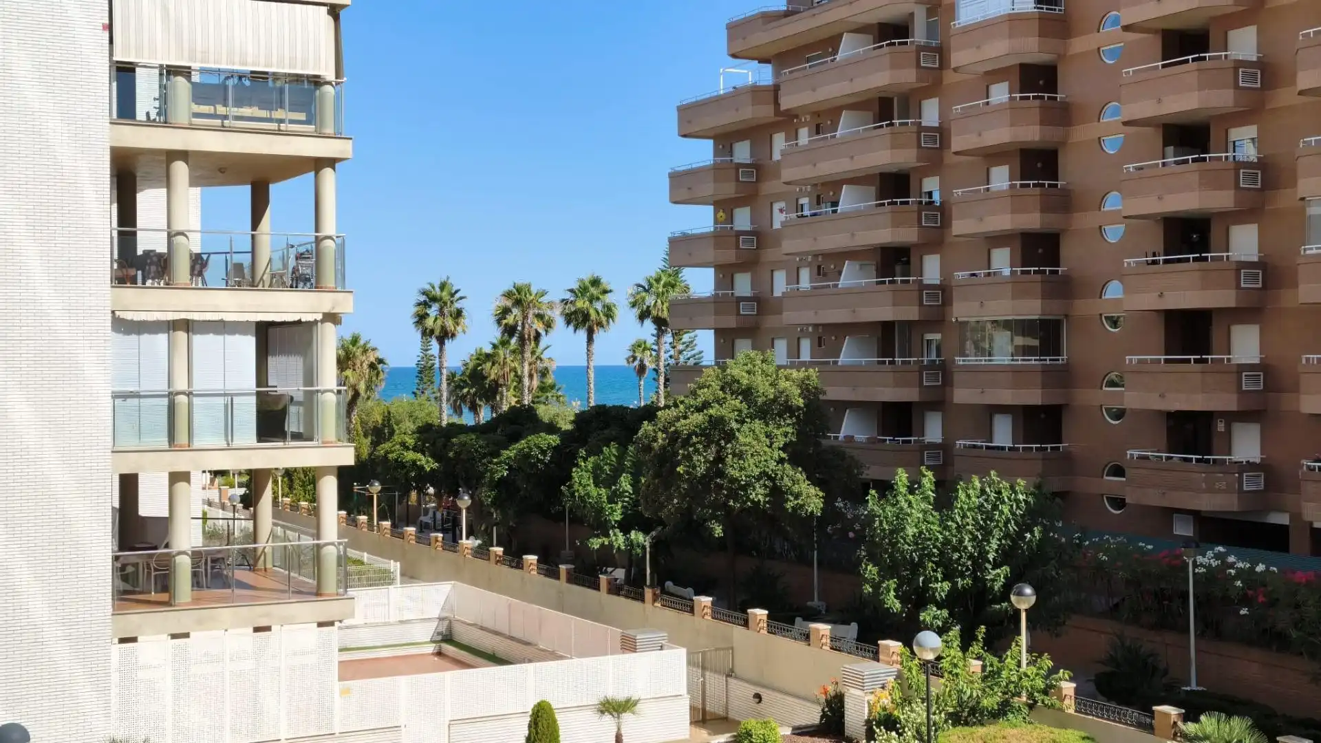 Vista exterior de Apartament en venda en Oropesa del Mar / Orpesa amb Aire condicionat, Moblat i Balcó