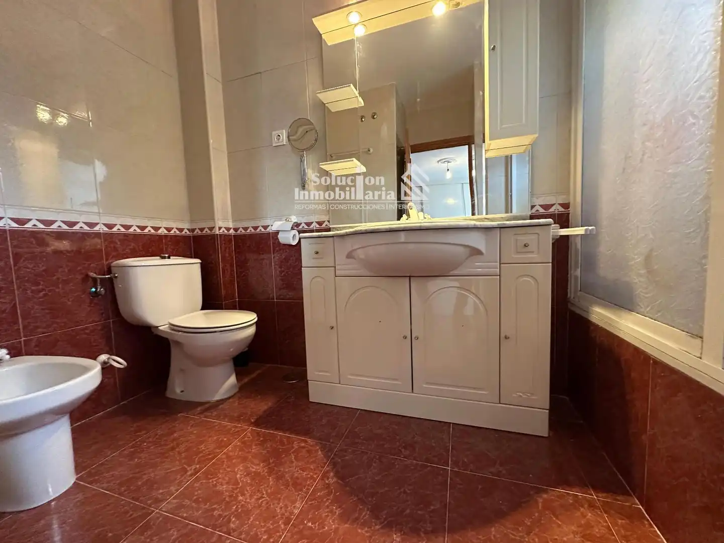 Baño de Casa adosada en venta en Cabrerizos con Calefacción, Terraza y Piscina