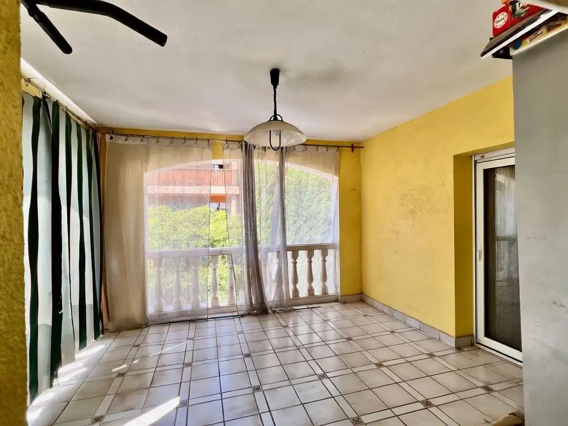Living room of Houses for sale in Roda de Berà  with Heating, Private garden and Terrace