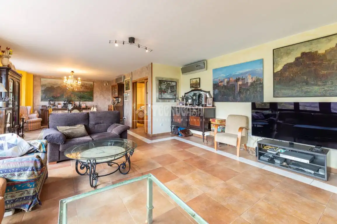 Sala de estar de Casa o chalet en venta en Algete con Aire acondicionado, Calefacción y Balcón