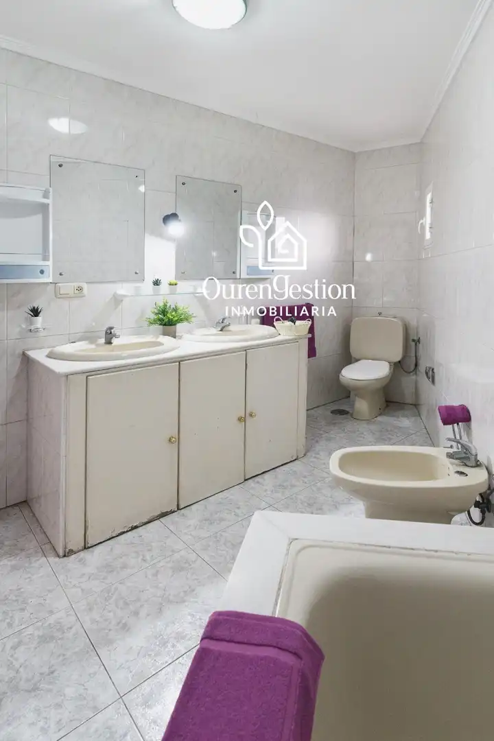 Bathroom of Country homes for sale in O Pereiro de Aguiar   with Furnished and Balcony