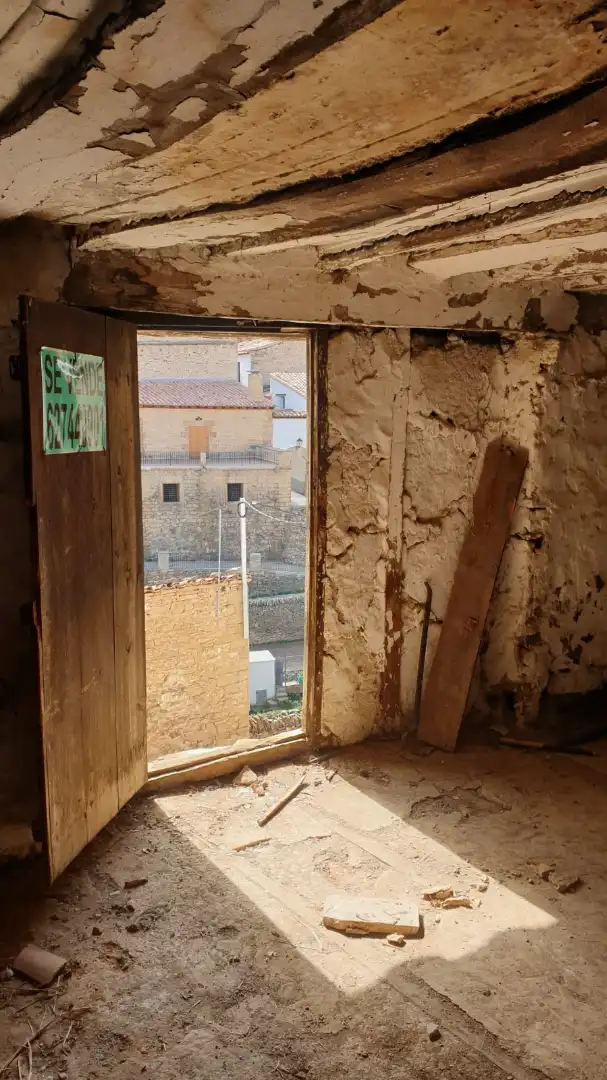 Balcony of Houses for sale in La Iglesuela del Cid  with Terrace and Storage room