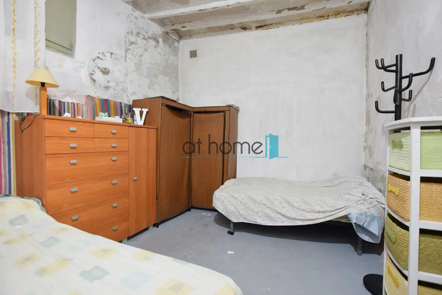 Habitación de Finca rústica en venta en Castellnovo con Terraza y Amueblado
