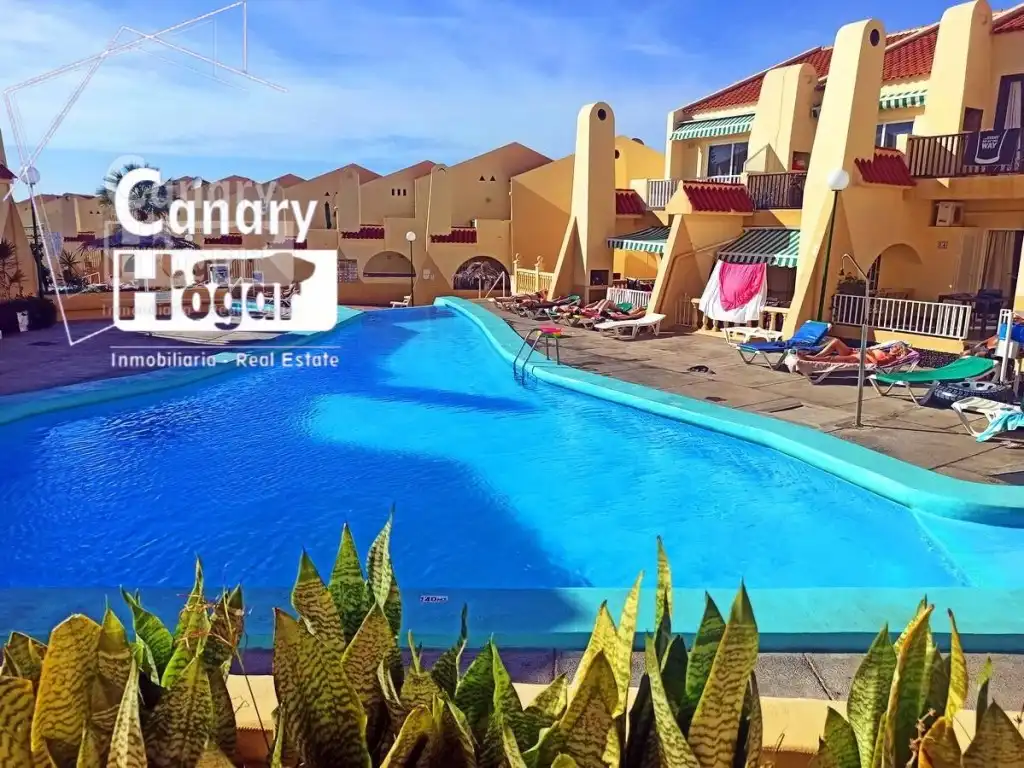 Piscina de Apartamento en venta en Adeje con Calefacción y Piscina comunitaria