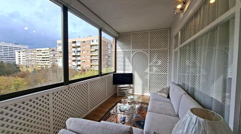 Foto 4 de Piso de alquiler en Del Pintor Juan Gris, Castillejos - Cuzco, Madrid Capital
