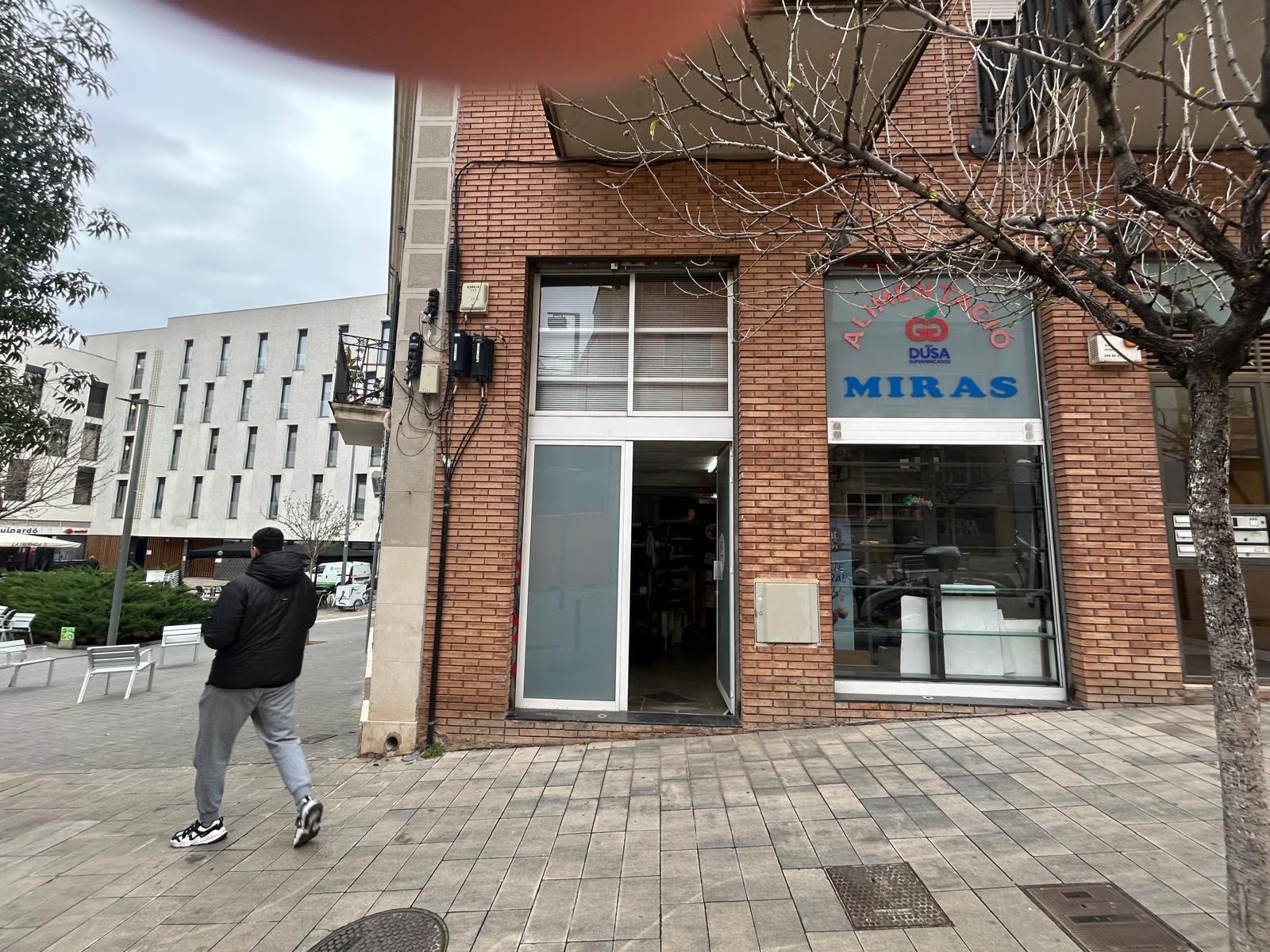 Premises to rent in El Guinardó