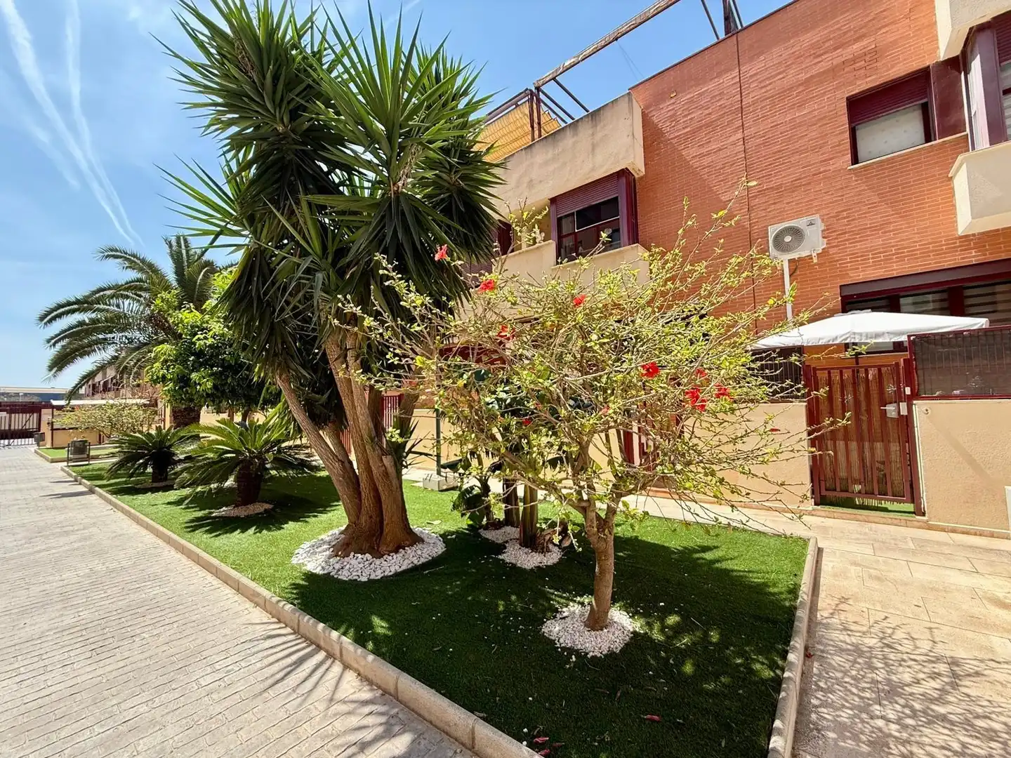 Jardín de Piso de alquiler en Sagunto / Sagunt con Piscina comunitaria