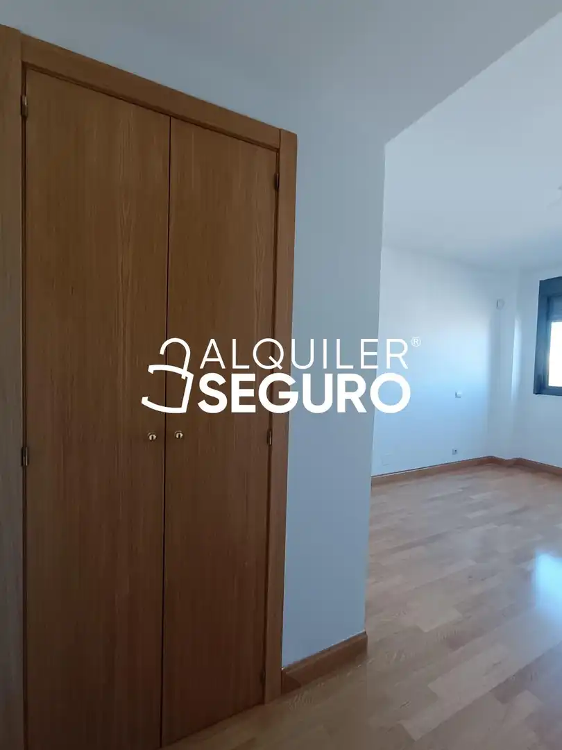 Habitación de Piso de alquiler en Parla con Aire acondicionado, Calefacción y Terraza