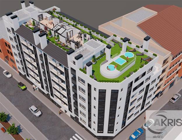 Piso en Venta en Carrer de Llucena en Ensanche - Parque del Oeste