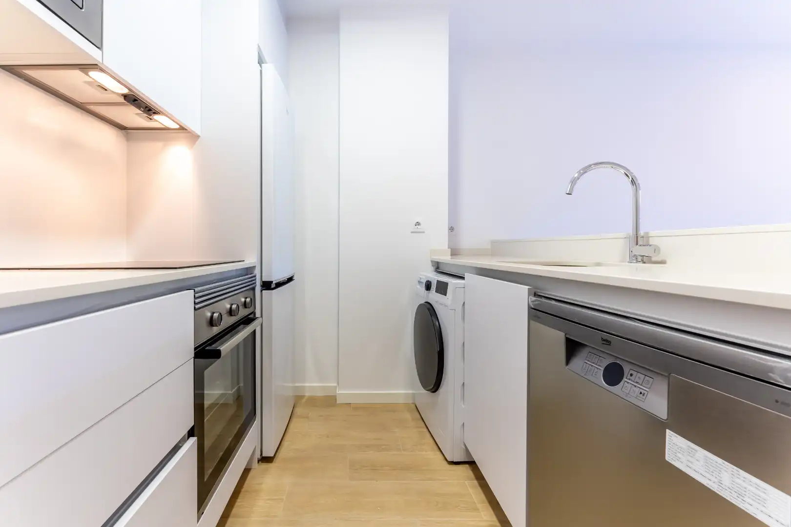 Wohnung zur Miete in Calle de Juan Ignacio Luca de Tena, 28, Salvador