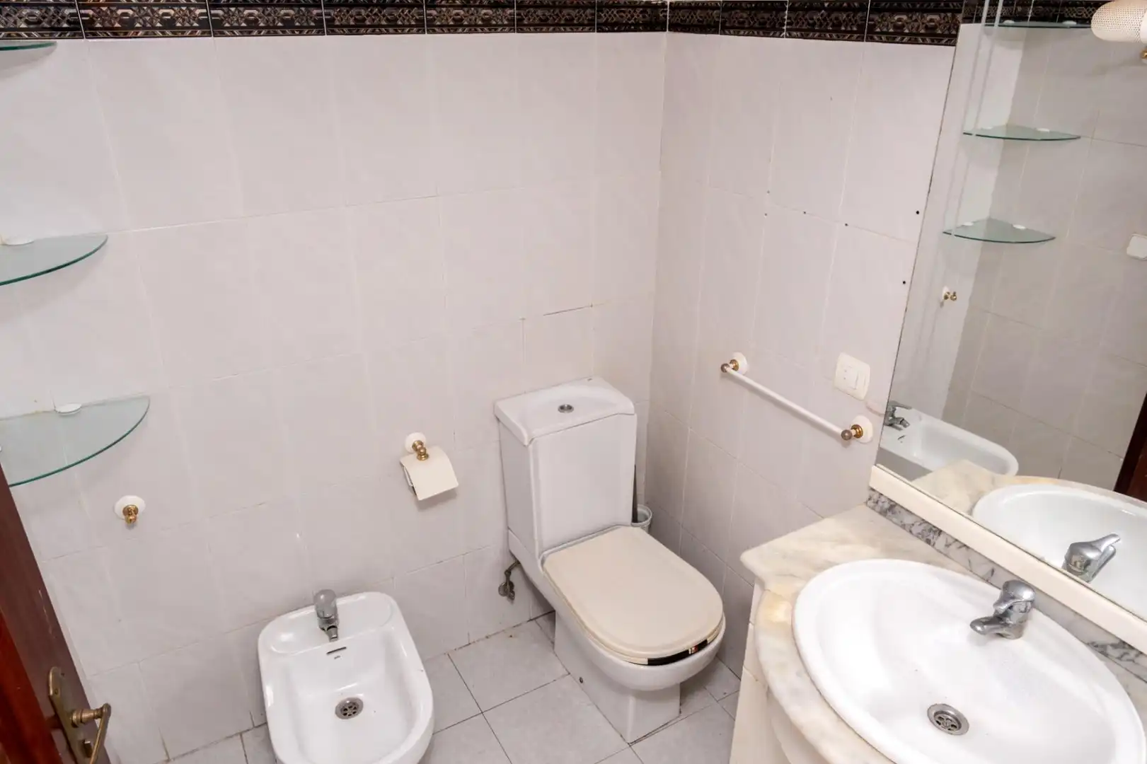 Bathroom of Duplexes for sale in Xirivella  with Air Conditioner