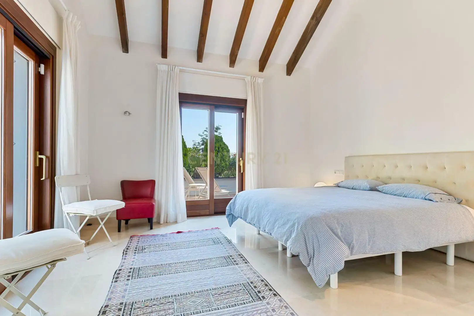 Dormitori de Casa o xalet en venda en Mijas amb Aire condicionat, Jardí privat i Traster