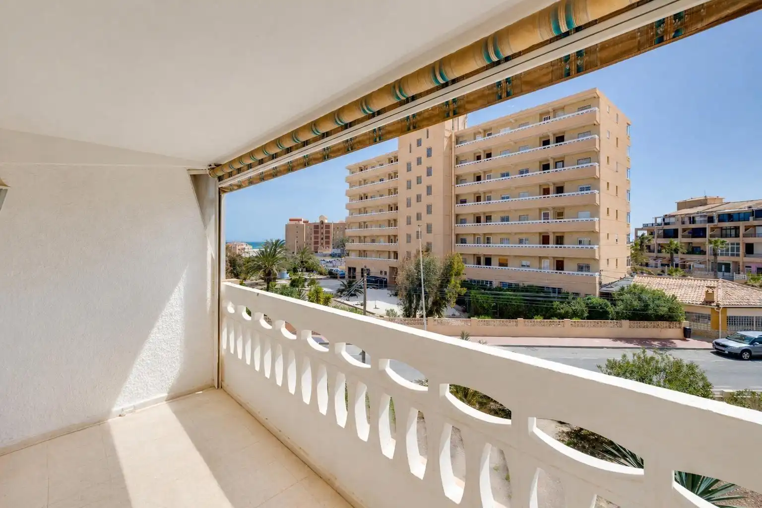 Terraza de Apartamento en venta en Torrevieja con Terraza y Amueblado