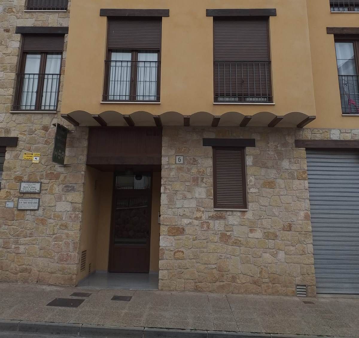 Vista exterior de Garatge en venda en Mora de Rubielos