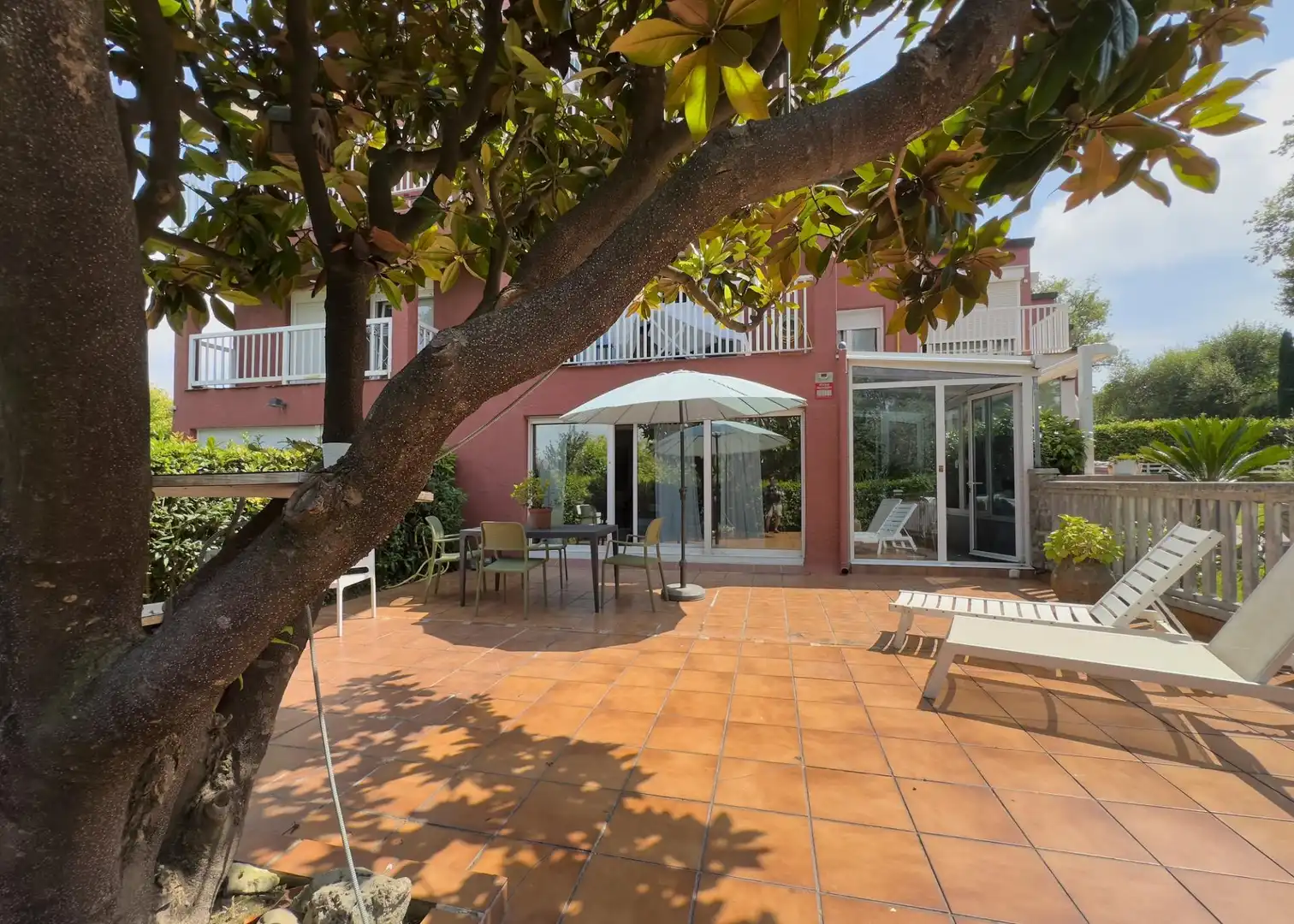 Terrasse von Einfamilien-Reihenhaus zum Verkauf in Donostia - San Sebastián  mit Heizung, Privatgarten und Terrasse
