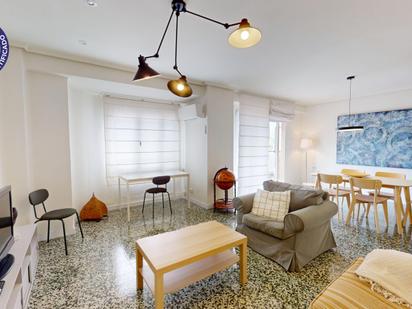 Living room of Flat for sale in  Valencia Capital  with Heating and Balcony
