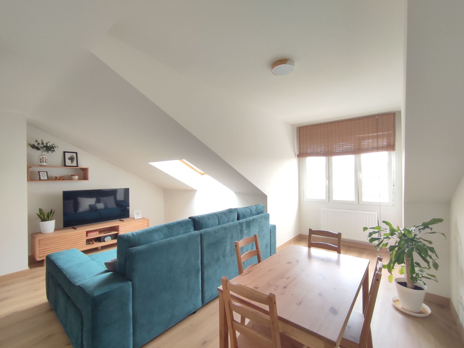Living room of Flat to rent in Gijón   with Heating and Furnished