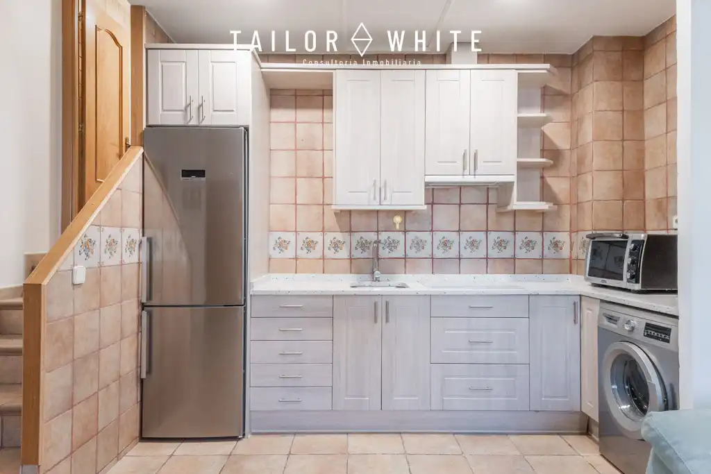 Duplexes for sale in Calle de Buenos Aires, La Espinilla - Parque Blanco