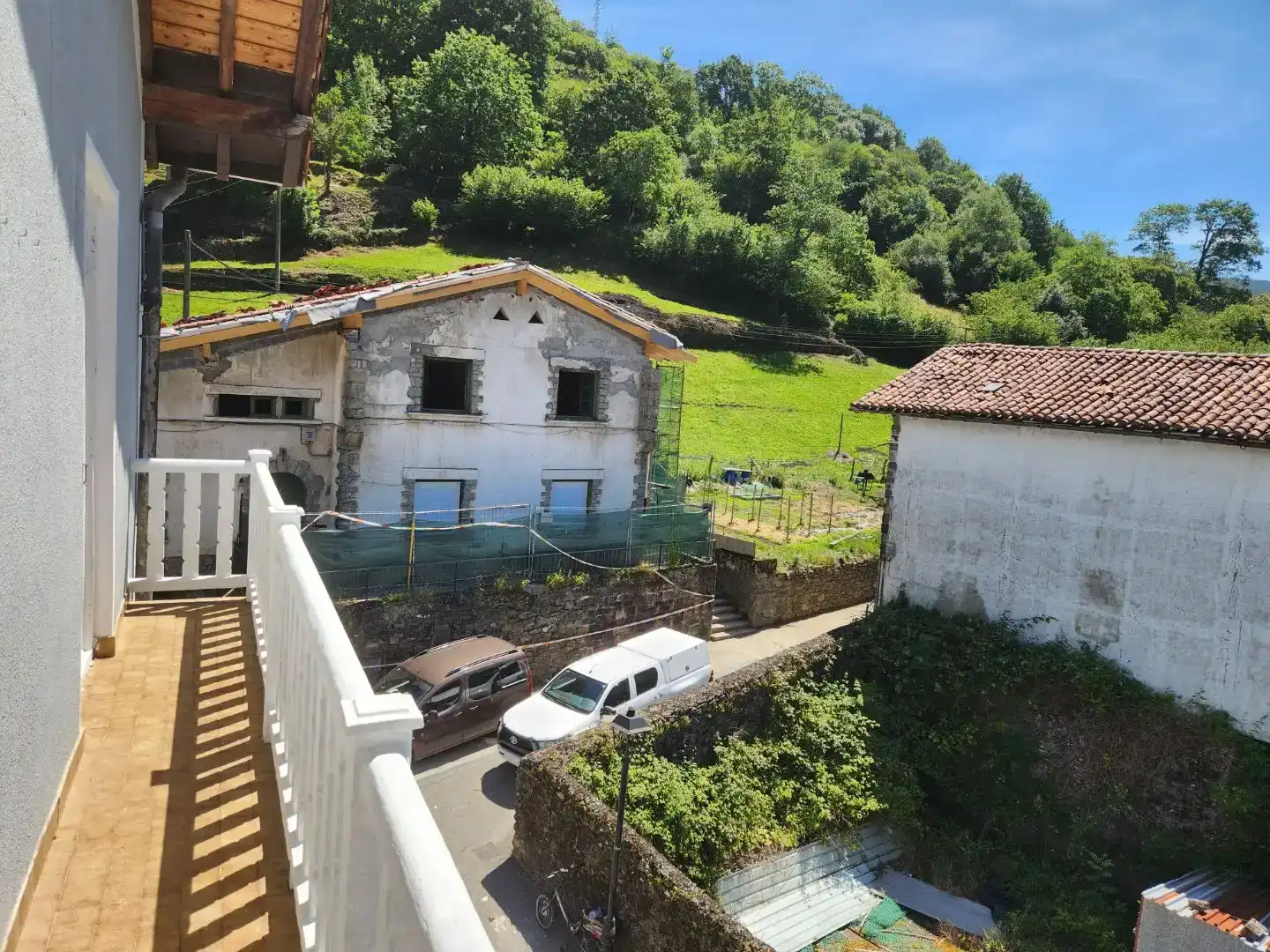 Vista exterior de Pis en venda en Goizueta amb Balcó