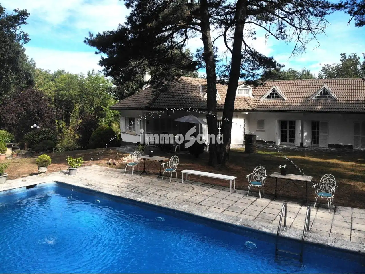 Vista exterior de Casa o chalet en venta en Muntanyola con Aire acondicionado, Calefacción y Jardín privado