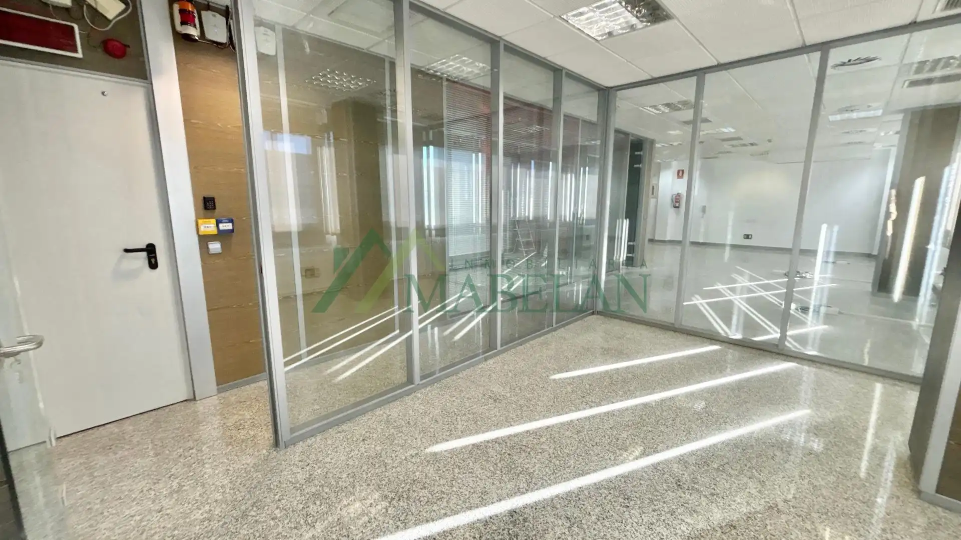 Oficina de lloguer en Las Rozas de Madrid amb Aire condicionat i Calefacció