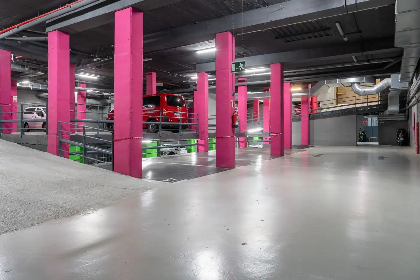 Parking of Garage for rent in Barcelona