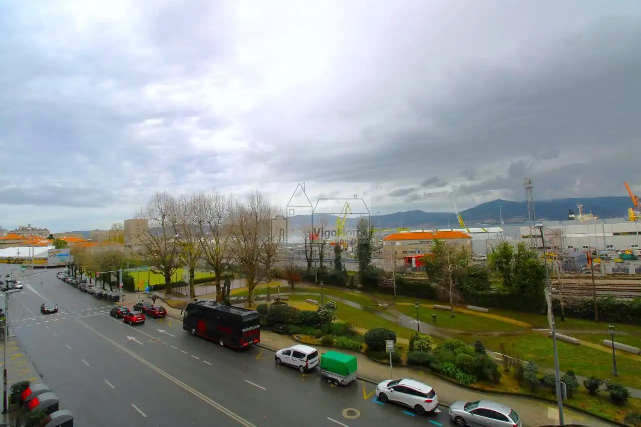 Appartamento con terrazza in affitto a Areal, imagen 27