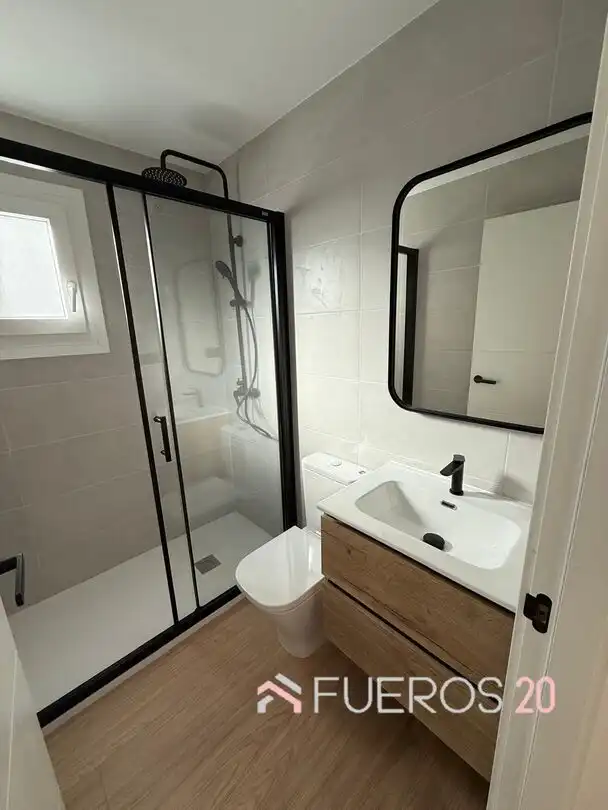Piso de alquiler en Alango