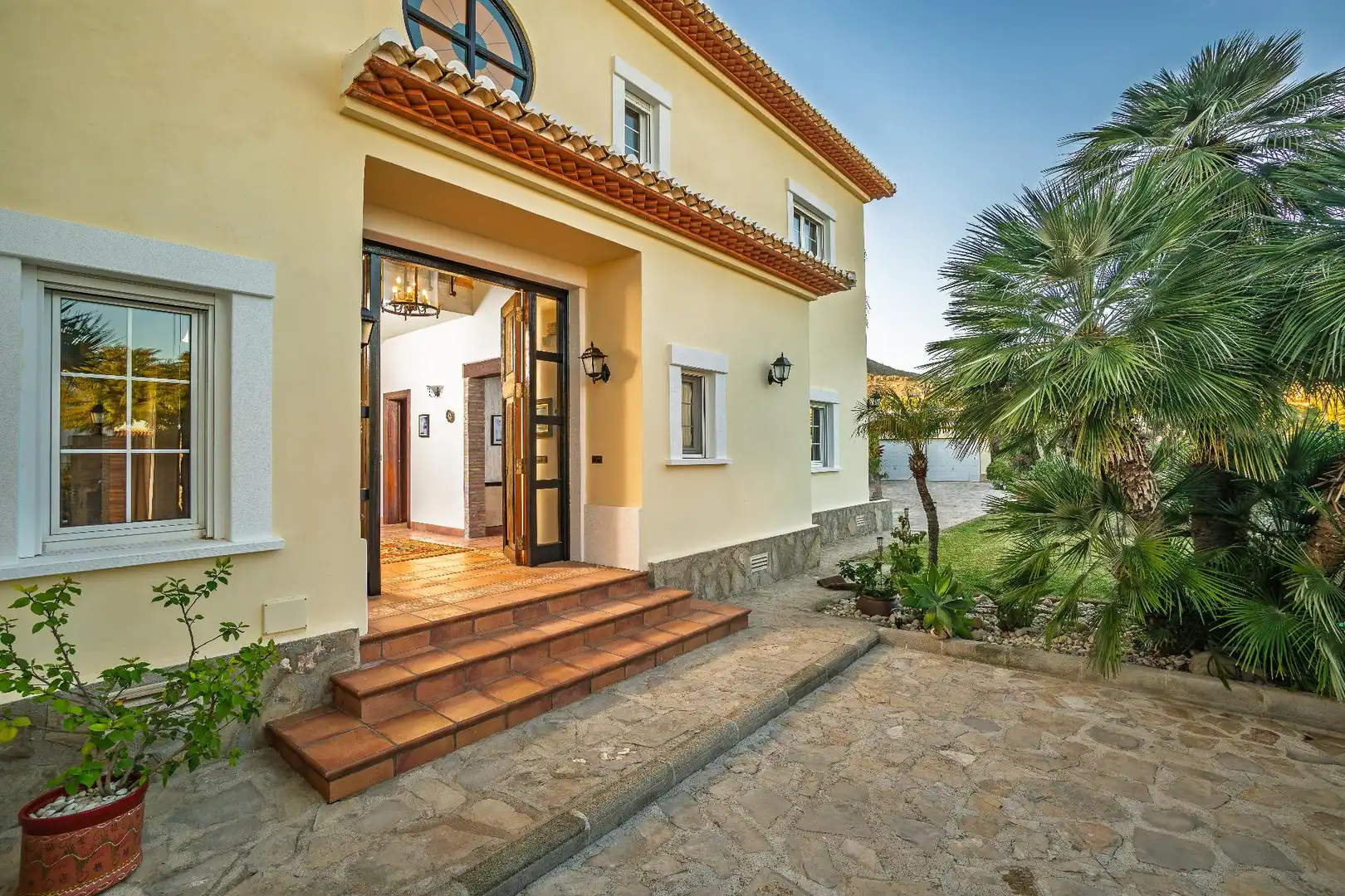 Houses for sale in Jávea / Xàbia  with Air Conditioner, Heating and Private garden