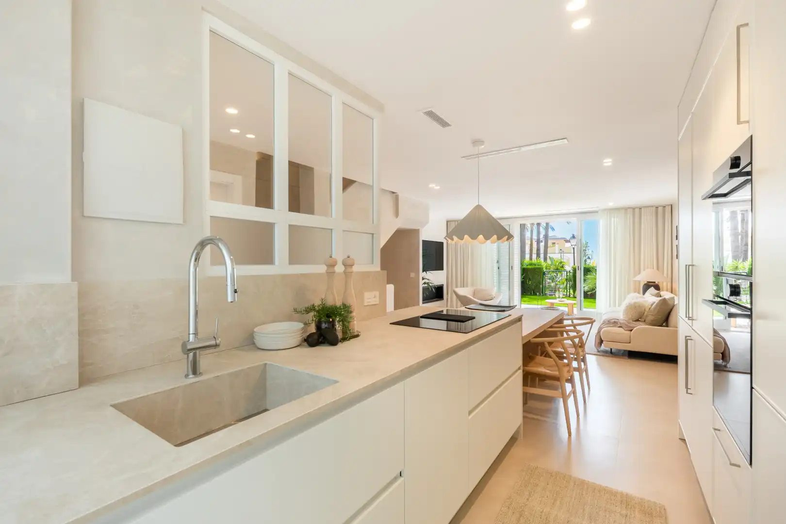 Kitchen of Detached homes for sale in Marbella  with Air Conditioner, Heating and Private garden