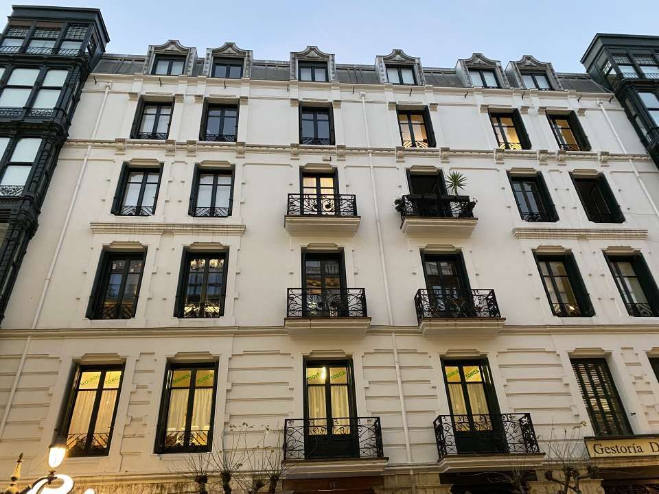 Oficina de alquiler en Ensanche - Moyua - Diputación, Abando - Albia, Bilbao