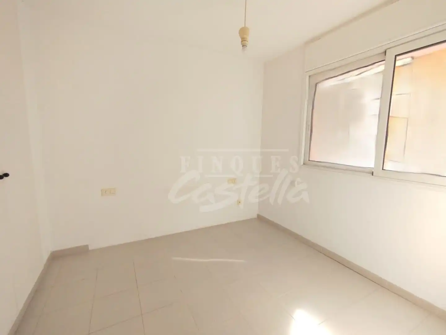 Habitación de Piso en venta en Mataró con Calefacción y Trastero
