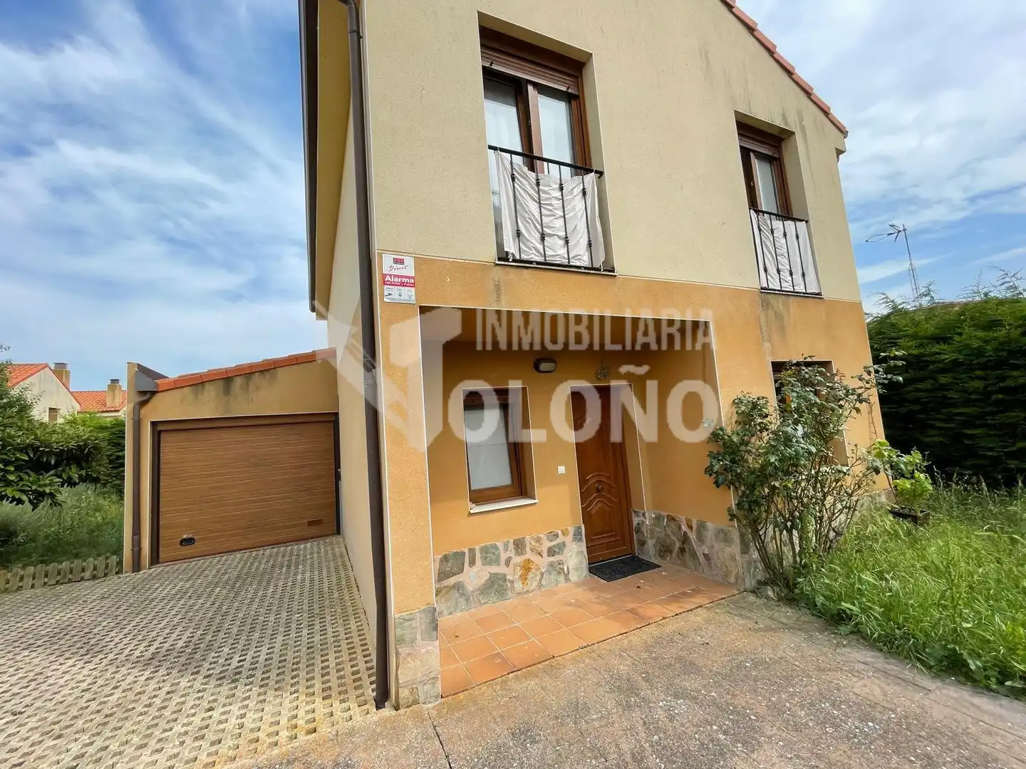 Vista exterior de Casa o chalet en venta en Leiva con Calefacción, Jardín privado y Parquet