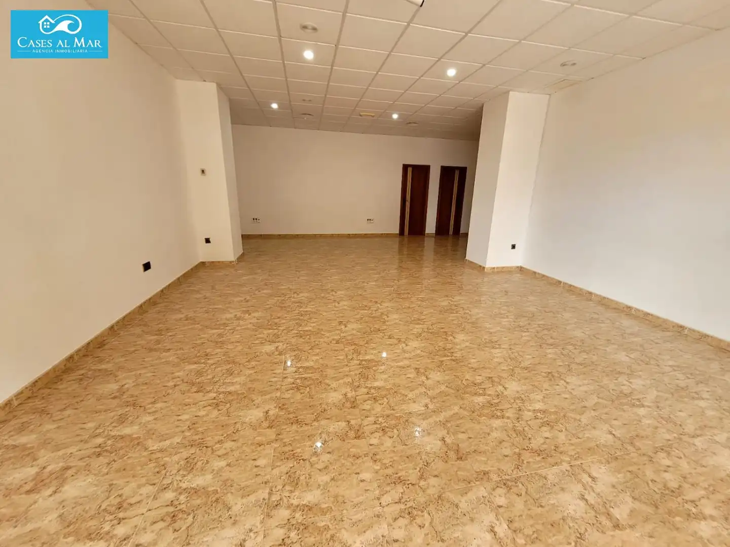 Local de alquiler en Oropesa del Mar / Orpesa con Aire acondicionado
