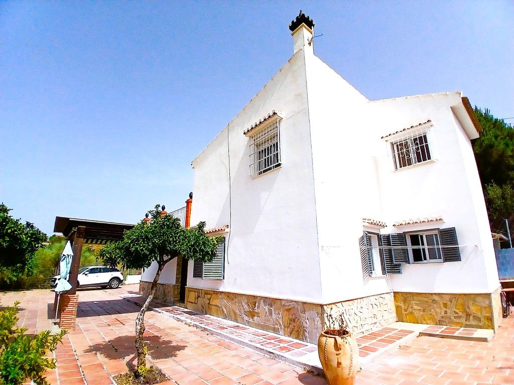Exterior view of Country house for sale in Vélez-Málaga  with Terrace