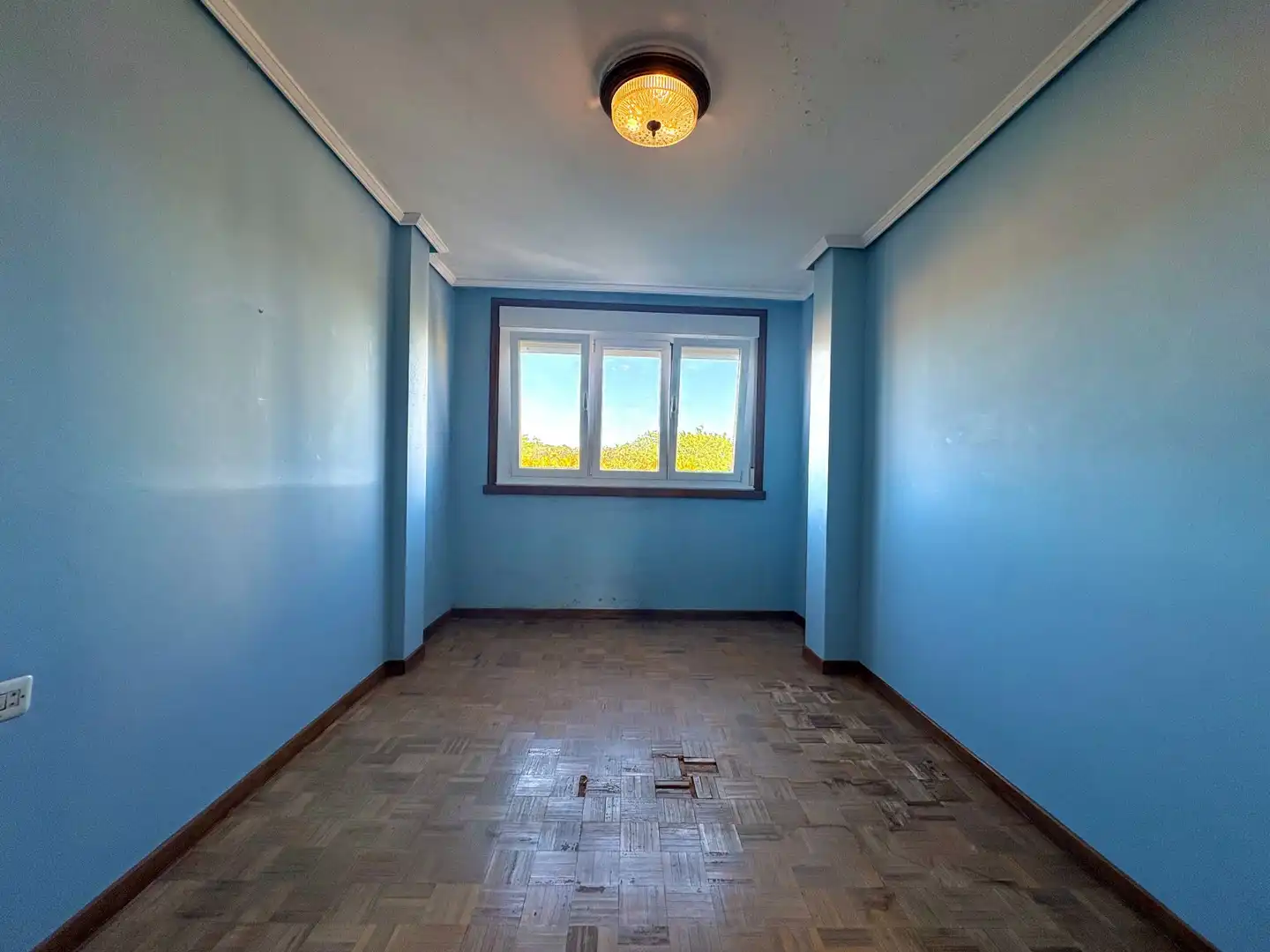 Schlafzimmer von Wohnung zum Verkauf in Oleiros mit Heizung