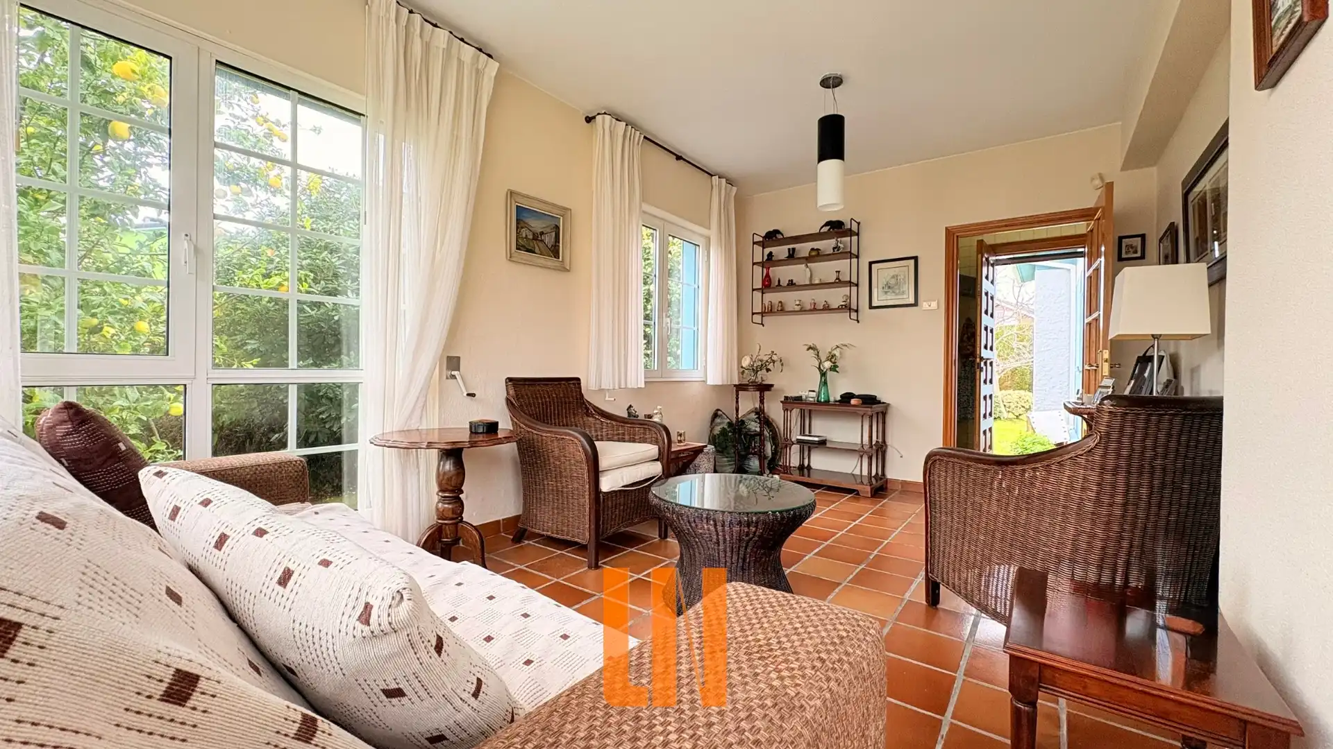 Living room of Houses for sale in Oleiros  with Heating, Private garden and Parquet flooring