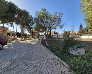 Jardí de Casa o xalet en venda en San Vicente del Raspeig / Sant Vicent del Raspeig amb Aire condicionat, Terrassa i Moblat