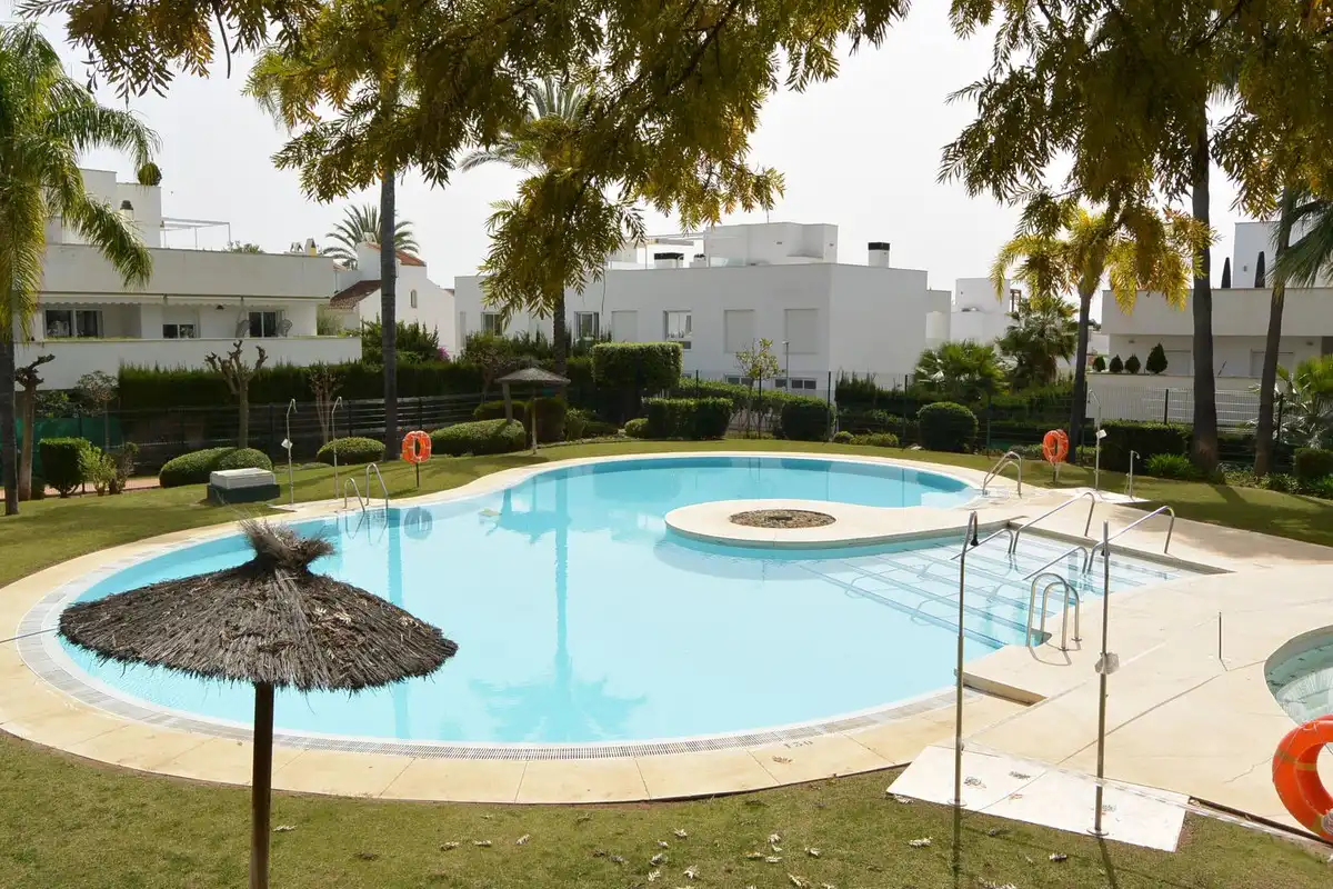 Apartment mit Pool zum Verkauf in Nueva Andalucía, imagen 15