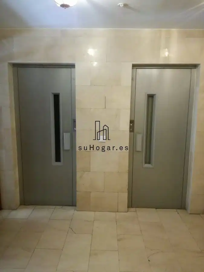 Piso de alquiler en Badajoz con Amueblado y Balcón