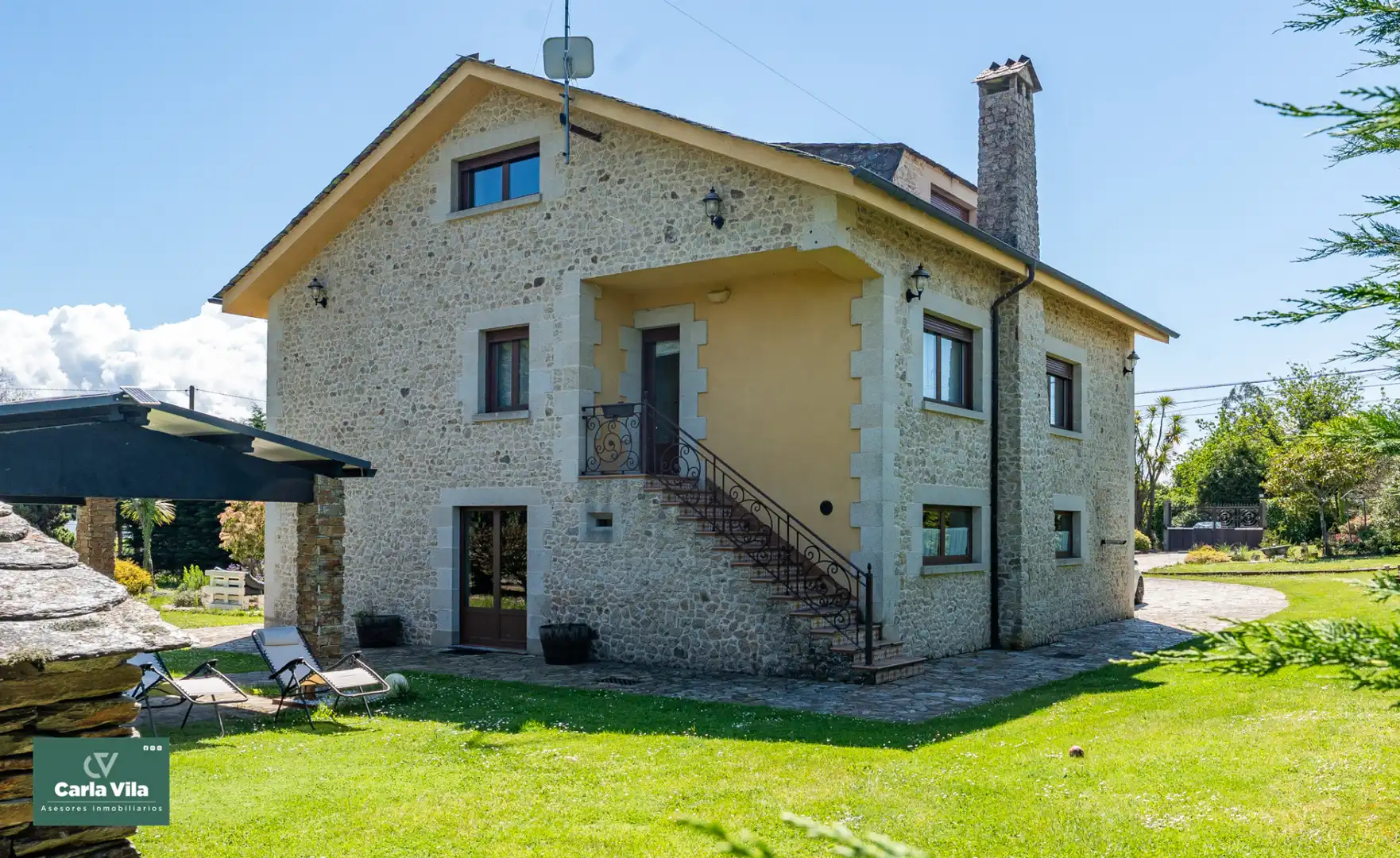 Exterior view of Houses for sale in Lugo  with Heating, Private garden and Parquet flooring