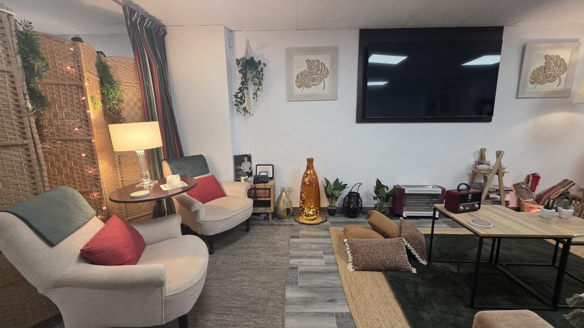 Pis en venda a Calle de Orense, Ensanche - Diputación, Centro